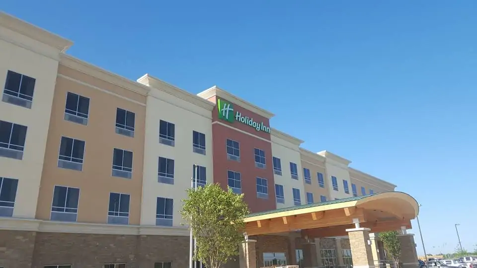 commercial-roofing-contractor